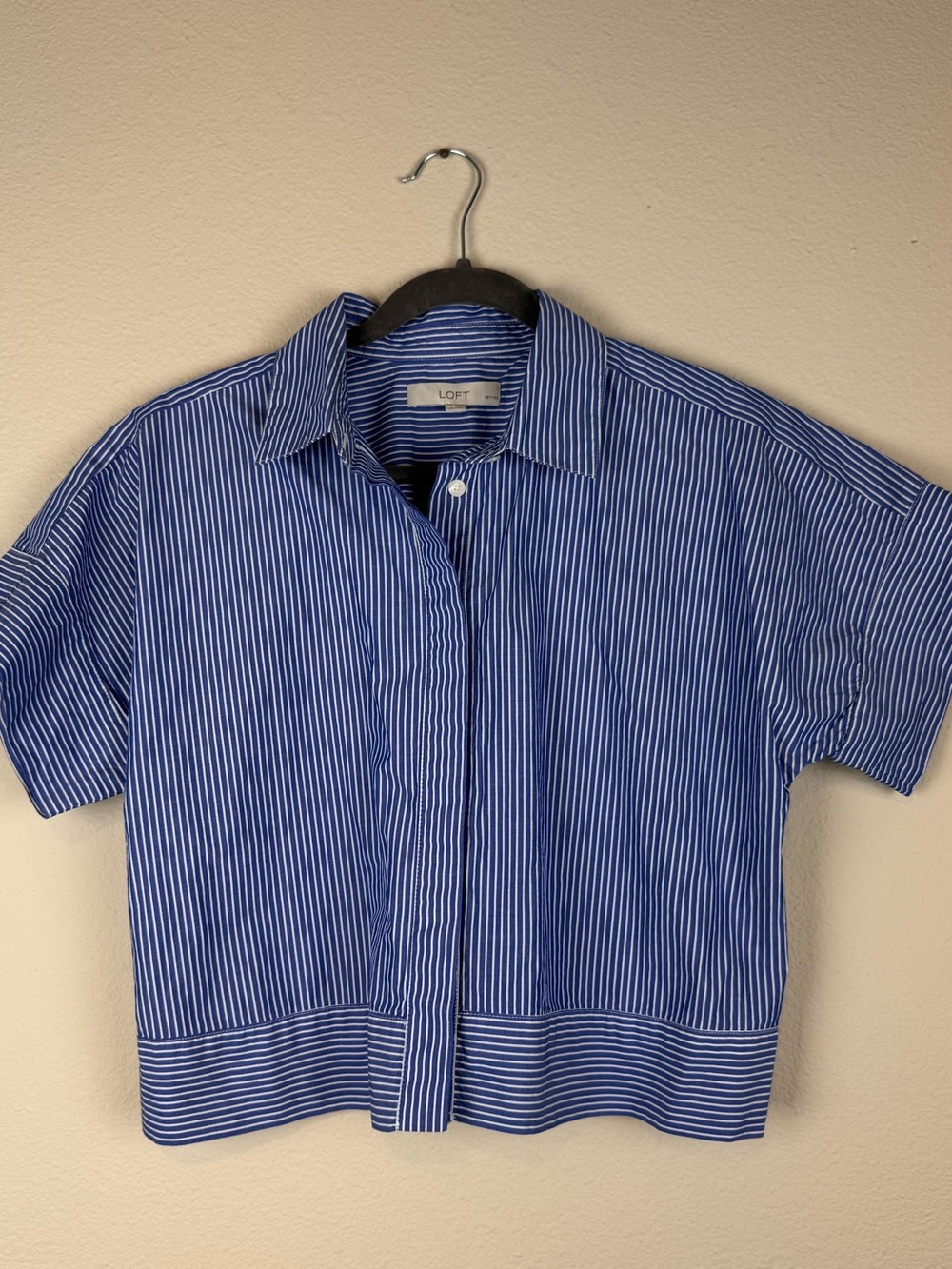 LOFT Women’s Petite PM Blue White Striped Cropped Cotton Button-Up Shirt